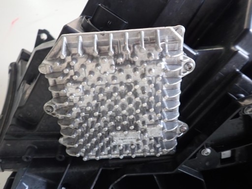 LAMPA FAR PREDNJI DESNI DODGE RAM 1500 2019- FULL LED