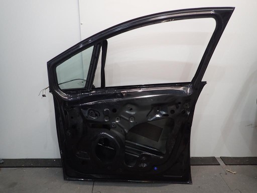 VRATA PREDNJI DESNA OPEL MERIVA B 10-