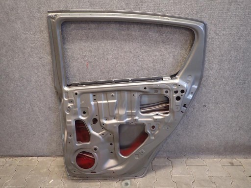 VRATA ZADNJI ZADNJA DESNA DAIHATSU CUORE 07-12