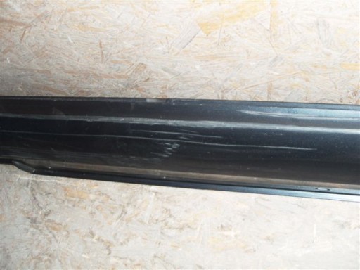 POKLOPAC NA PRAG LIJEVI MERCEDES CLS W218