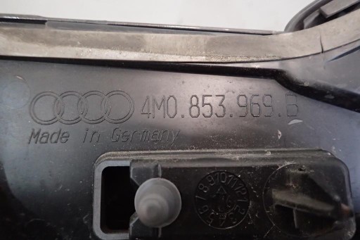 LAJSNA VRATA LIJEVI ZADNJI AUDI Q7 15- 4M