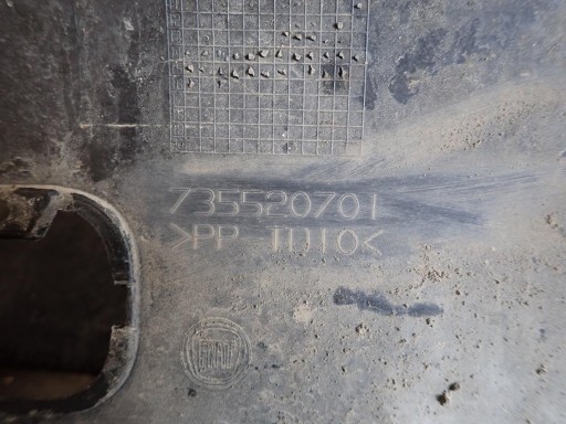 BRANIK ZADNJI FIAT PANDA III 2012- 735520701