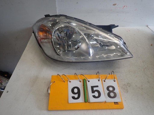 LAMPA FAR PREDNJI DESNI MERCEDES A-KLASA W169 REDIZAJN 2008- A1698205861