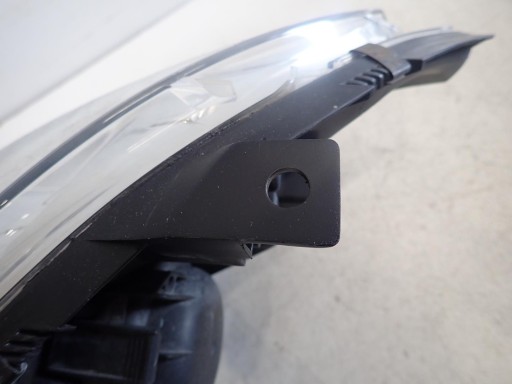 LAMPA FAR PREDNJI DESNI MERCEDES A-KLASA W169 REDIZAJN 2008- A1698205861