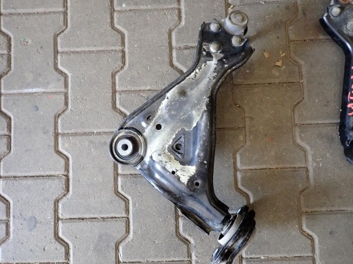 VILICA LIJEVI PREDNJI MERCEDES VITO VIANO W639