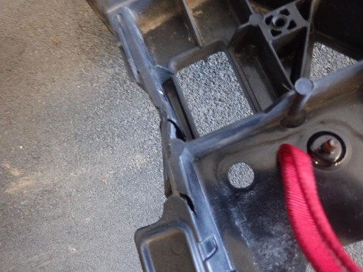 VEZNI LIM PREDNJI HYUNDAI I40 2011- 64101-2Z