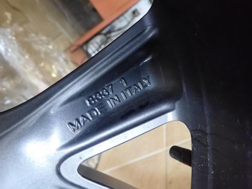 ALUMINIJSKA FELGA LAND ROVER 5X108 ET40 8J 20