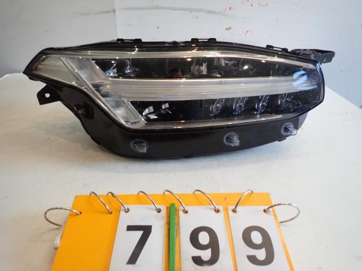 LAMPA FAR PREDNJI DESNI VOLVO XC90 II 2015- FULL LED 31655808