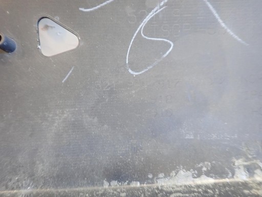 BRANIK PREDNJI TOYOTA PRIUS III 2009-2012