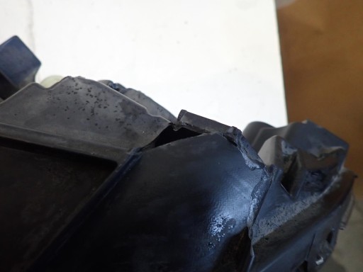 LAMPA FAR PREDNJI LIJEVI DODGE CHARGER 2015- XENON 00190767