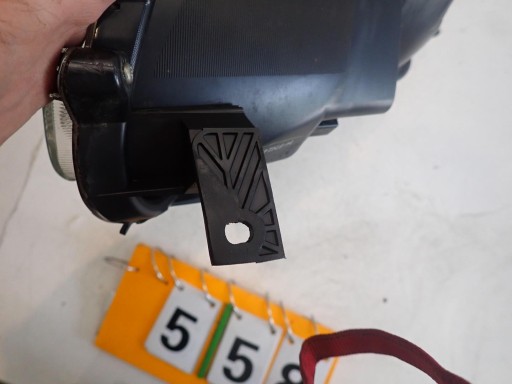 LAMPA FAR PREDNJI LIJEVI MITSUBISHI SPACE STAR II 2013-