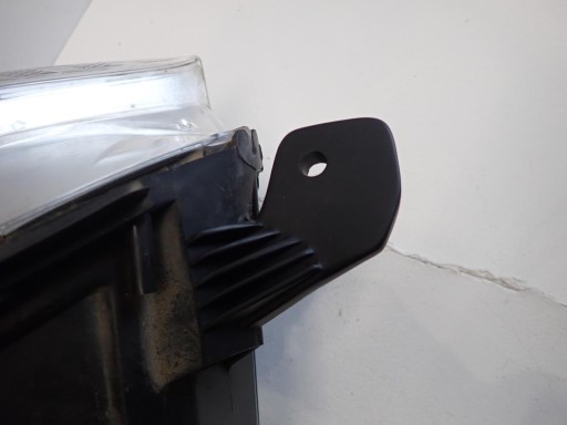 LAMPA FAR PREDNJI LIJEVI PEUGEOT EXPERT III 16- XENON