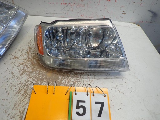 LAMPA FAR PREDNJI DESNI JEEP CHEROKEE II WJ 1999- LAMPA FAR PREDNJI DESNI JEEP CHEROKEE II WJ 1999-