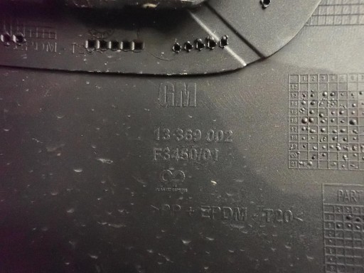 BRANIK PREDNJI OPEL CASCADA