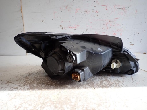 LAMPA FAR PREDNJI LIJEVI HYUNDAI GETZ REDIZAJN 2005-