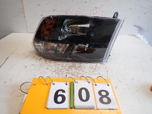 LAMPA FAR PREDNJI DESNI DODGE RAM IV 2019- 68270496AE LAMPA FAR PREDNJI DESNI DODGE RAM IV 2019- 68270496AE