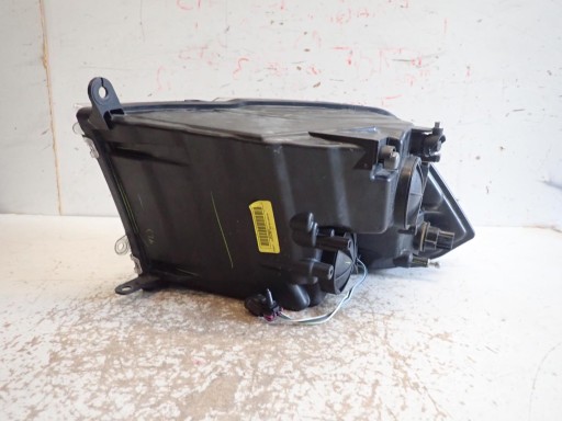 LAMPA FAR PREDNJI DESNI DODGE RAM IV 2019- 68270496AE LAMPA FAR PREDNJI DESNI DODGE RAM IV 2019- 68270496AE