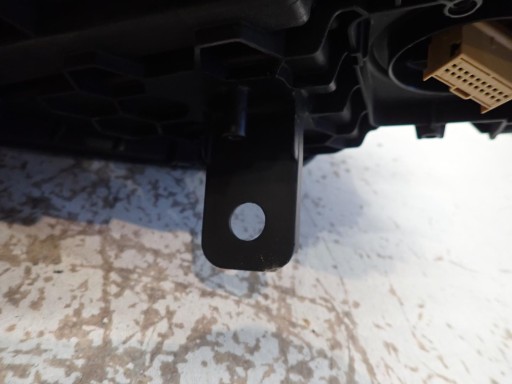 LAMPA FAR PREDNJI DESNI SKODA YETI REDIZAJN 2013- BI-XENON 5L1941016C LAMPA FAR PREDNJI DESNI SKODA YETI REDIZAJN 2013- BI-XENON 5L1941016C