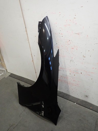 BLATOBRAN PREDNJI LIJEVI NISSAN GTR GT R