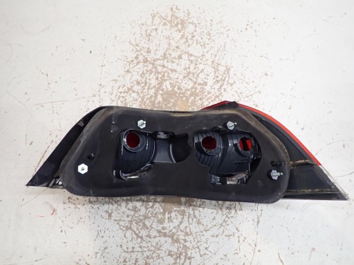 LAMPA FAR ZADNJI ZADNJA LIJEVI VOLVO C70 II 2006- CABRIO 27730106 LAMPA FAR ZADNJI ZADNJA LIJEVI VOLVO C70 II 2006- CABRIO 27730106
