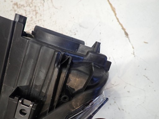 LAMPA FAR PREDNJI LIJEVI TOYOTA PROACE VERSO CITY 2020-