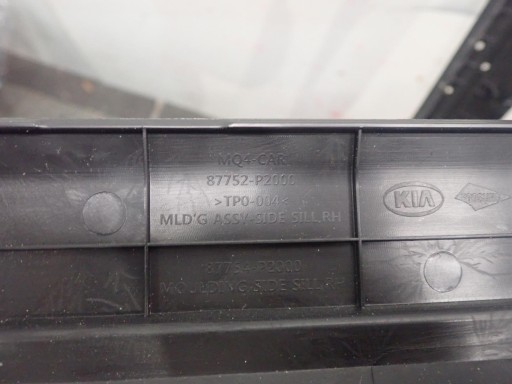 PRAG LAJSNA PRAGA DESNI KIA SORENTO III 2015- PRAG LAJSNA PRAGA DESNI KIA SORENTO III 2015-