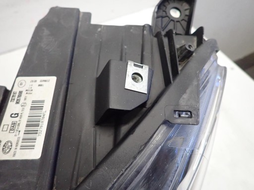 LAMPA FAR PREDNJI LIJEVI TOYOTA PROACE VERSO CITY 2020- 9835780680