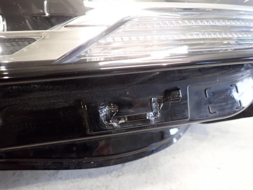 LAMPA FAR PREDNJI DESNI RENAULT SCENIC IV 2016- 260100943 LAMPA FAR PREDNJI DESNI RENAULT SCENIC IV 2016- 260100943