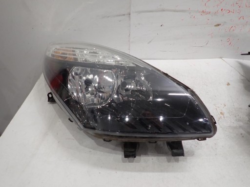 LAMPA FAR PREDNJI DESNI RENAULT SCENIC III 2009-2012 260100023
