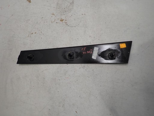 POKLOPAC STUBA LAJSNA VRATA DESNI ZADNJI VOLVO XC90 II 2014- 31688696 POKLOPAC STUBA LAJSNA VRATA DESNI ZADNJI VOLVO XC90 II 2014- 31688696