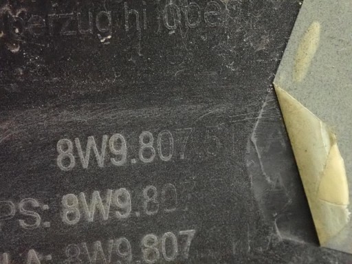 BRANIK ZADNJI AUDI A4 B9 REDIZAJN 2019- KARAVAN ALLROAD 8W9807511A