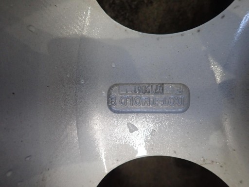 ALUMINIJSKA FELGA CHRYSLER 5X100 ET44 6,5J 16 ALUMINIJSKA FELGA CHRYSLER 5X100 ET44 6,5J 16