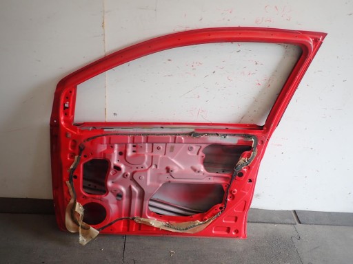 VRATA PREDNJI DESNA DAIHATSU CUORE 07-