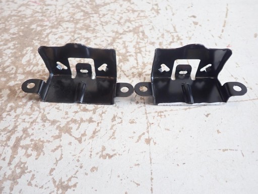 DRŽAČ NOSAČ BRANIKA ZADNJI TOYOTA VERSO PRIUS