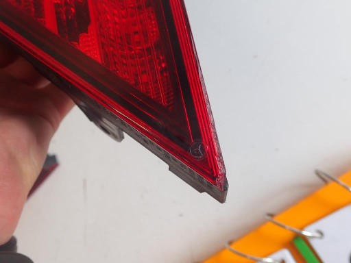 LAMPA FAR ZADNJI ZADNJA  DESNI MERCEDES SLK W172 LED 11-15
