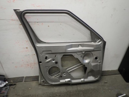 VRATA PREDNJI LIJEVA SKODA YETI 2009- 5L0831603
