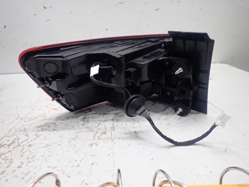LAMPA FAR ZADNJI DESNI RENAULT KOLEOS II REDIZAJN 20- ZA VANJSKI