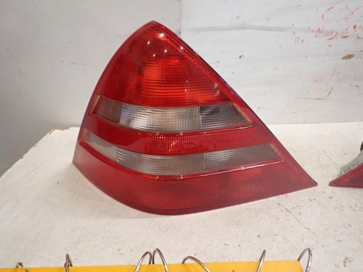 LAMPA FAR ZADNJI ZADNJA  LIJEVI MERCEDES SLK W170 A1708200164