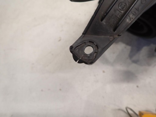 LAMPA FAR PREDNJI LIJEVI TOYOTA AYGO 2005-2014 LAMPA FAR PREDNJI LIJEVI TOYOTA AYGO 2005-2014