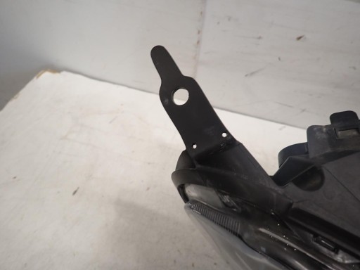 LAMPA FAR PREDNJI DESNI CITROEN JUMPY III VIVARO C 2016- 9808567680