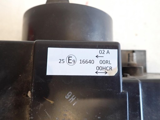 LAMPA FAR PREDNJI DESNI IVECO STRALIS 2013- LED