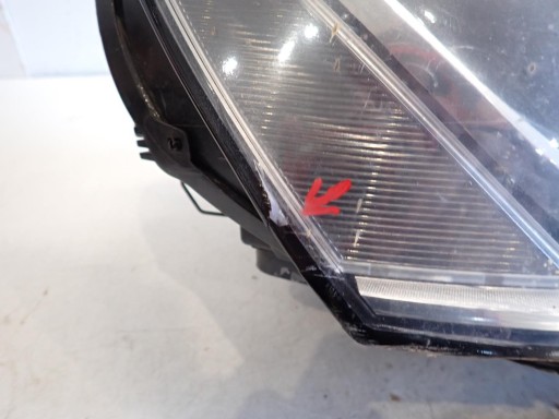 LAMPA FAR PREDNJI DESNI VW PASSAT B7 2010-2014 BI-XENON ZAKRETNI 3AB941754 LAMPA FAR PREDNJI DESNI VW PASSAT B7 2010-2014 BI-XENON ZAKRETNI 3AB941754