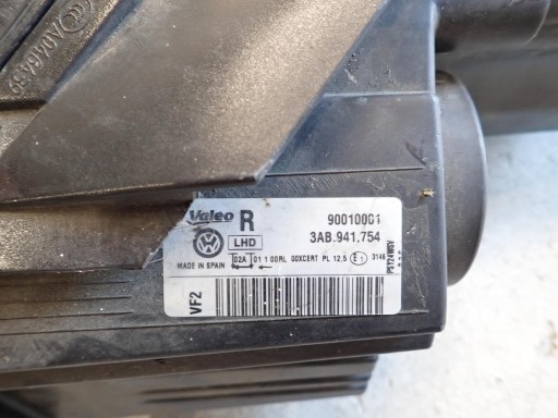 LAMPA FAR PREDNJI DESNI VW PASSAT B7 2010-2014 BI-XENON ZAKRETNI 3AB941754 LAMPA FAR PREDNJI DESNI VW PASSAT B7 2010-2014 BI-XENON ZAKRETNI 3AB941754