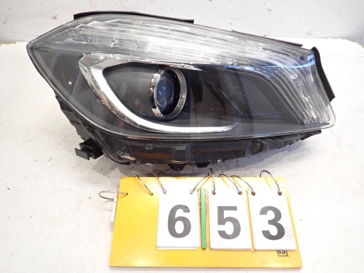 LAMPA FAR PREDNJI DESNI MERCEDES A-KLASA W176 2011- BI-XENON A1768201261