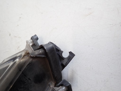 LAMPA FAR PREDNJI DESNI TOYOTA PRIUS IV 2015-