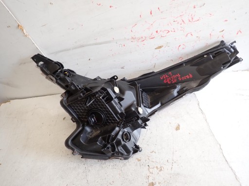 LAMPA FAR PREDNJI DESNI TOYOTA PRIUS IV 2015-