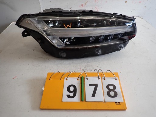LAMPA FAR PREDNJI DESNI VOLVO XC90 II 2015- FULL LED 31655708
