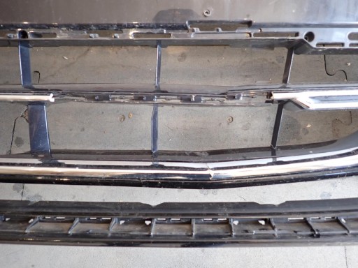 BRANIK PREDNJI AUDI A8 S8 D5 2017- 4N