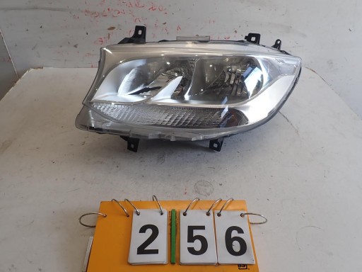 LAMPA FAR PREDNJI LIJEVI MERCEDES SPRINTER W907 W910 2018- A9109060000