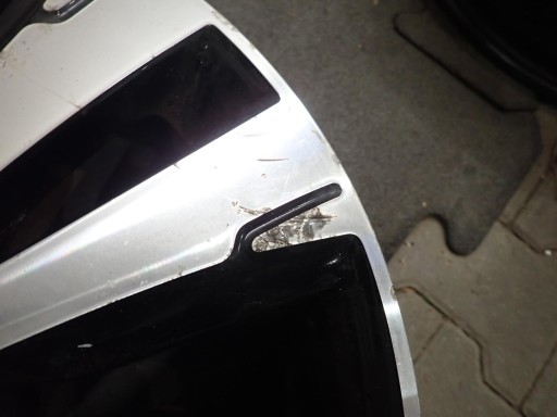 ALUMINIJSKA FELGA PEUGEOT CITROEN 4X108 ET29 7,5J 17